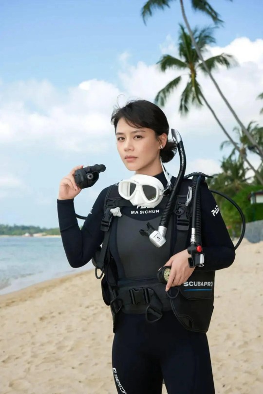 [115云盘]海洋守蔚者[2025][完结剧集][4K][国语][中文字幕][1.44GB]